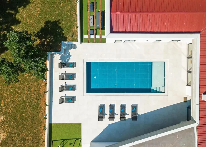 Bateli Holiday home *