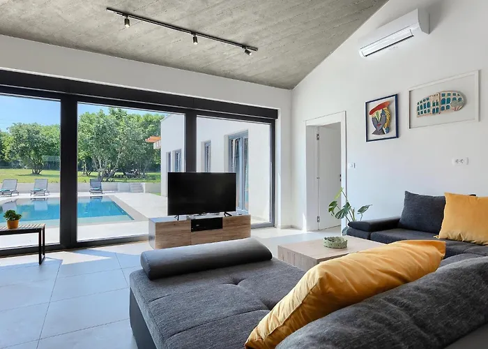 Holiday home Bateli *