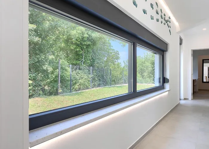 Bateli Holiday home *